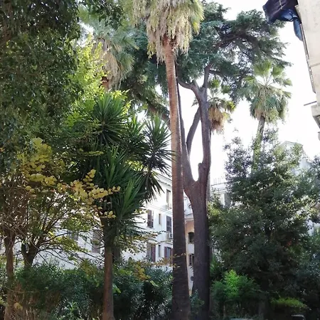 Il Cortile - Nel Cuore Di Testaccio * Rome